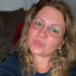 Meet your Posher, Johana